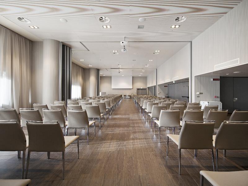 Nh Hotel 4*
